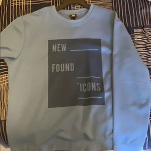 H&M (NEW FOUND ICONS) sweatshirt